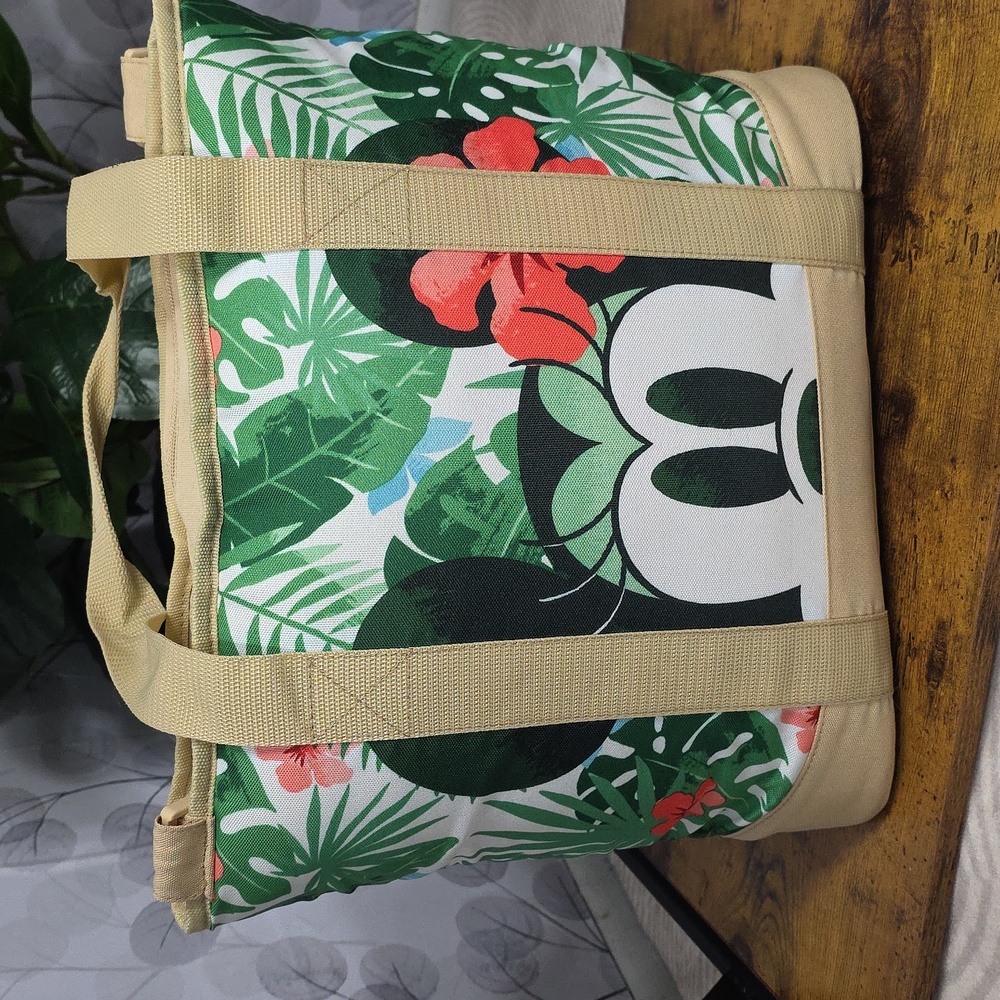 Disney Minnie and Mickey Cooler Tote - Picture 10 of 11